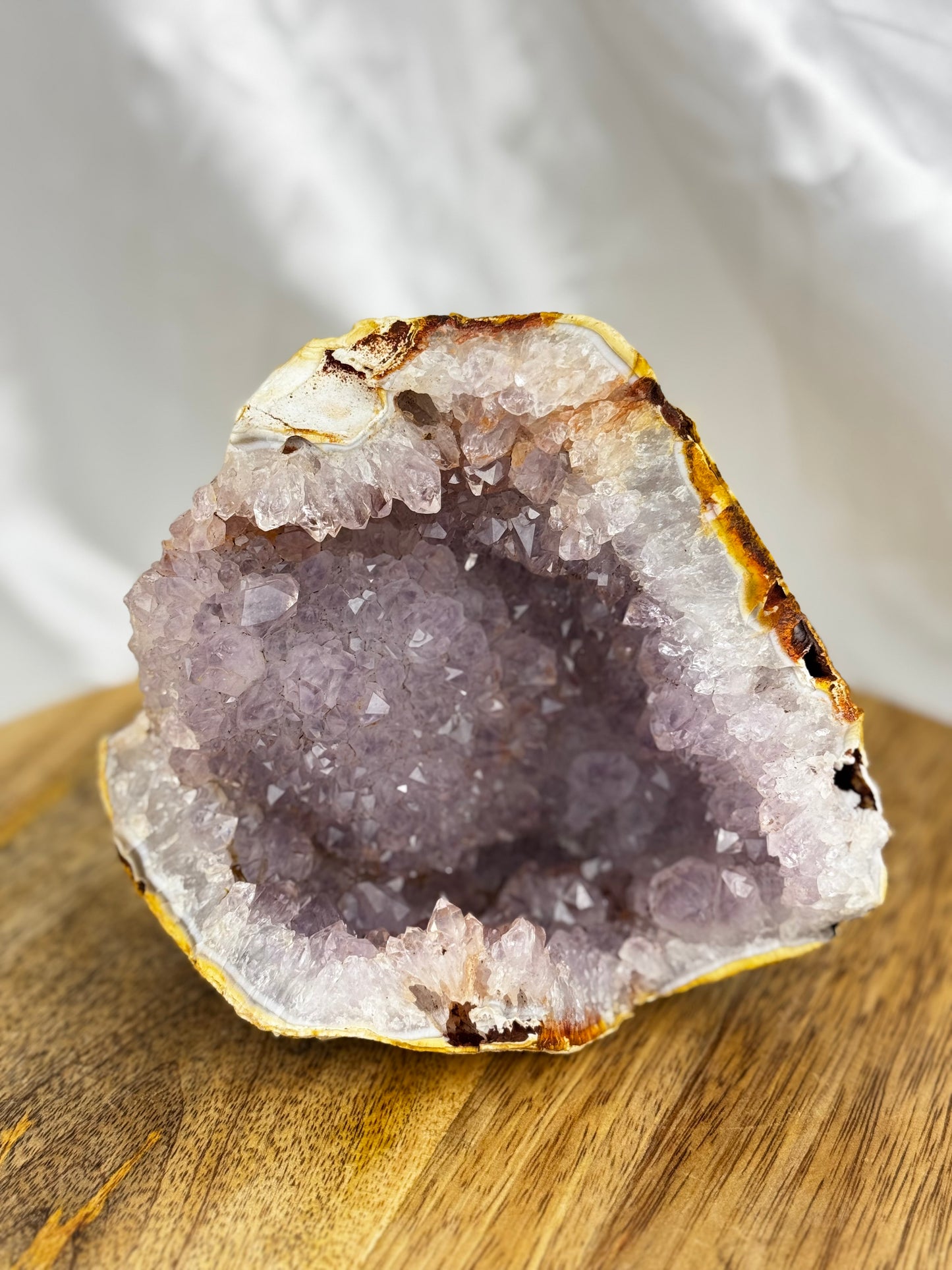 Amethyst Geode 12x13cm