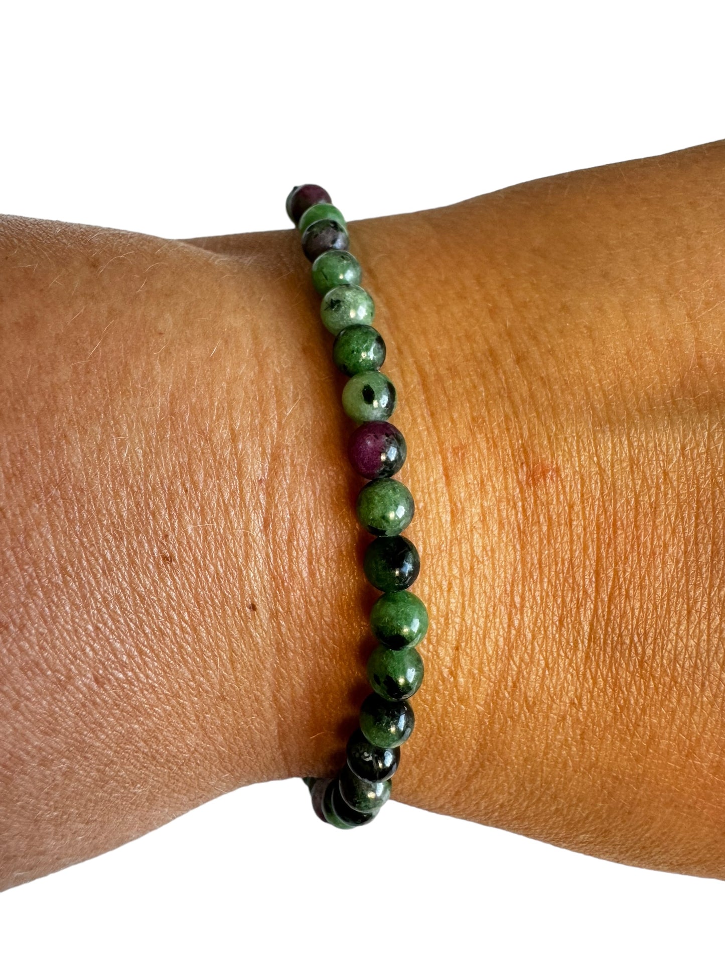 4mm Rubin in Zoisite Armband