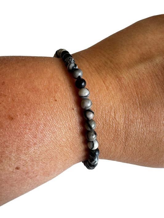 4mm Black Line Stone Armband