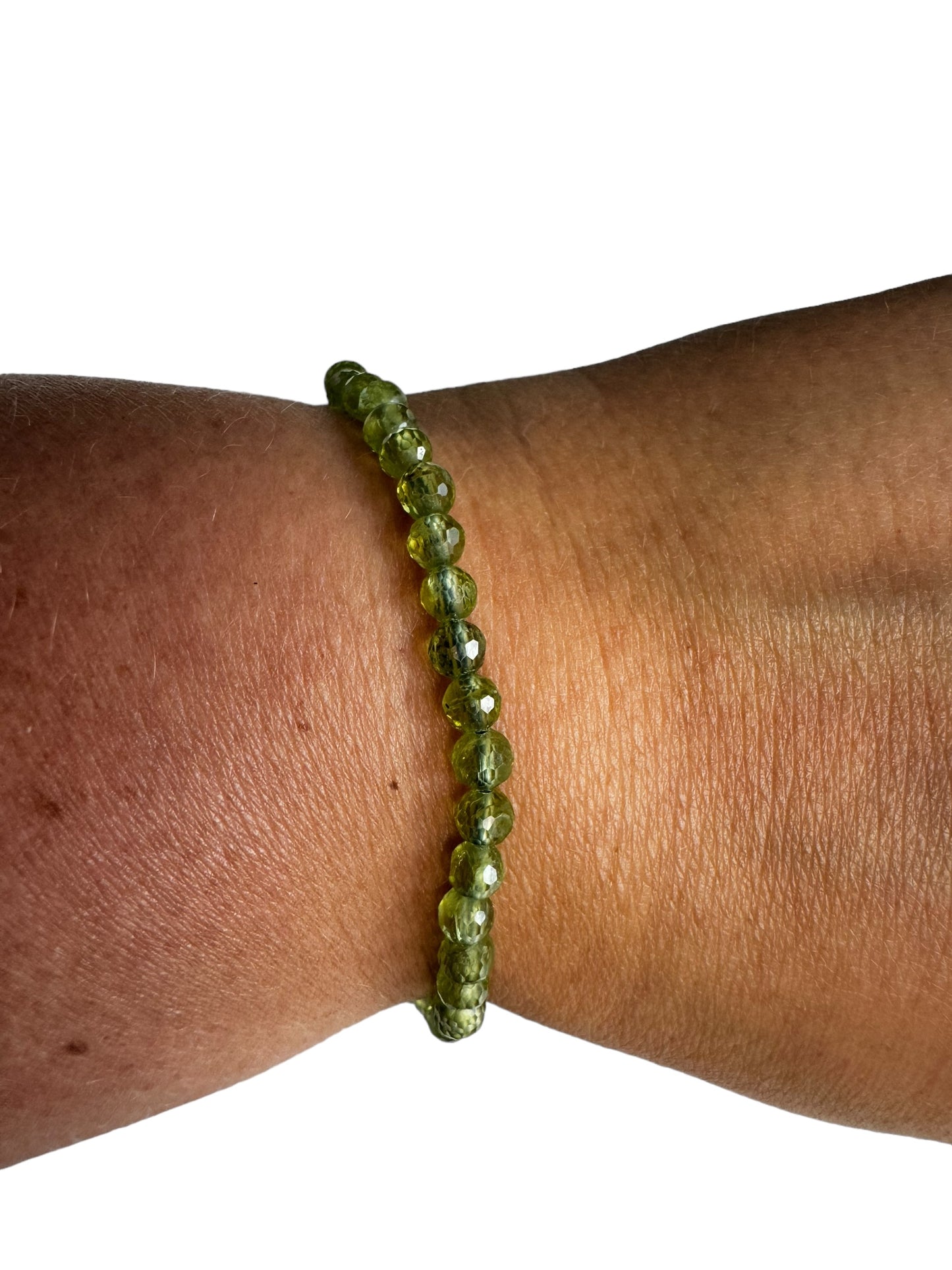 4mm facettiertes Peridot Armband